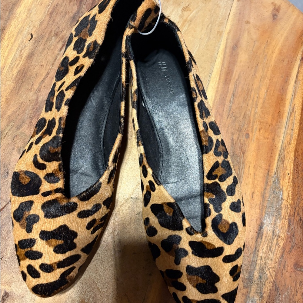 H&M Leopard Pattern Flats with calf hair
